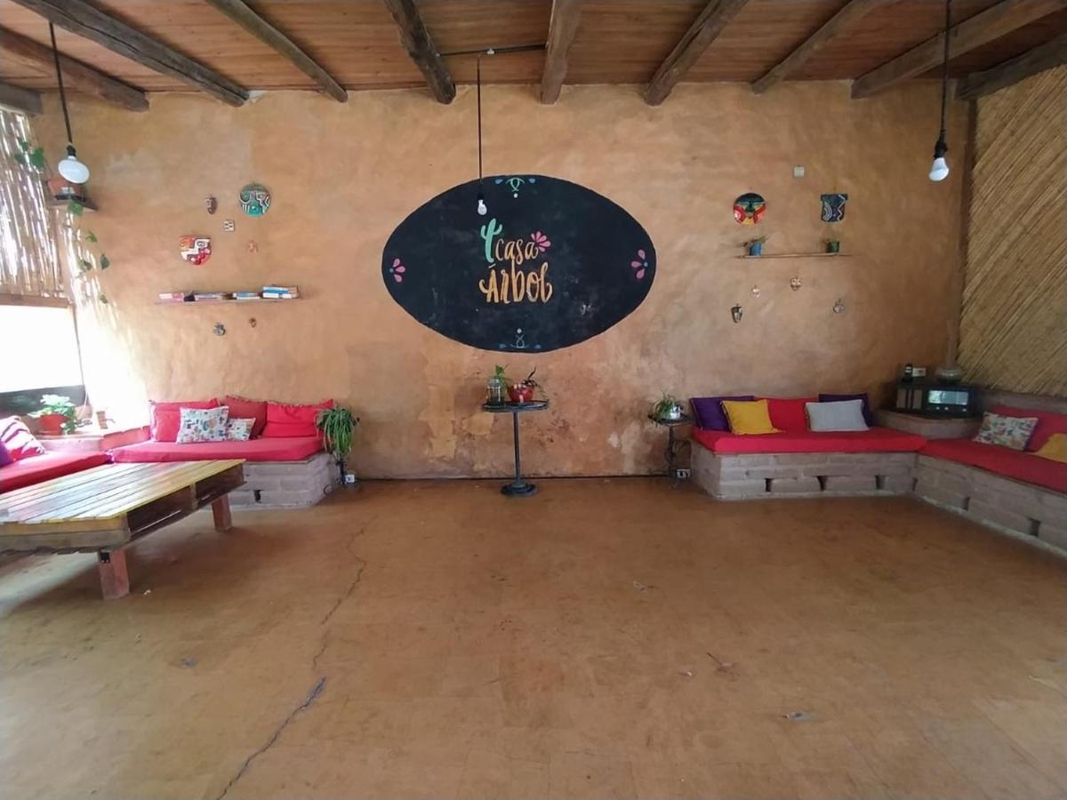Casa Arbol Domos Vandrerhjem Cafayate Eksteriør bilde